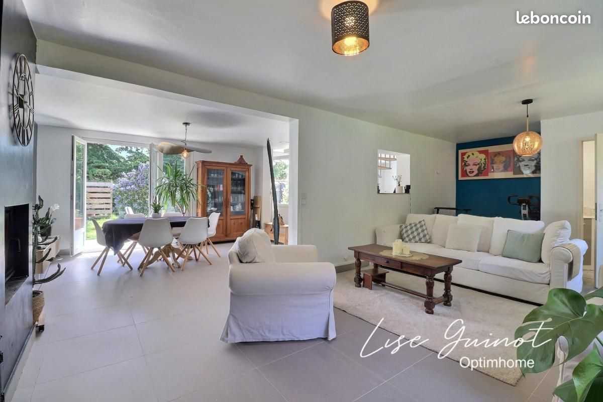 Maison 7 pièces 157 m² · à Maule · 157 m² · 399 500 €