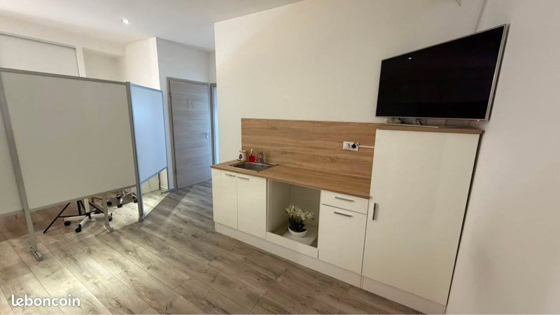 Local commercial 2 pièces 36 m² · à Bischwiller · 36 m² · 500 €