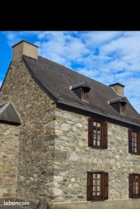 Appartement 8 pièces 200 m² · à Cahors · 200 m² · 250 000 €