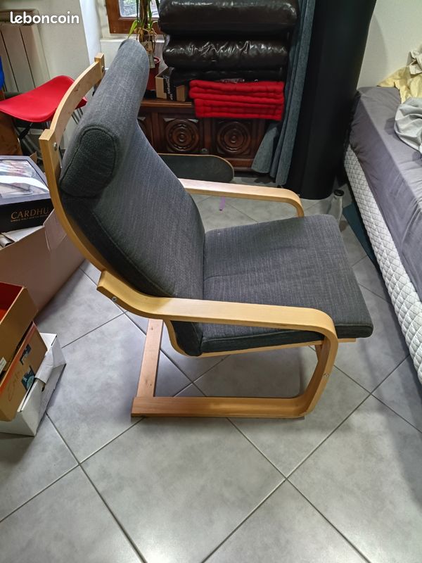Fauteuil bouleau gris foncé
Fauteuil, plaqué bouleau/Skiftebo gris foncé (image 2)