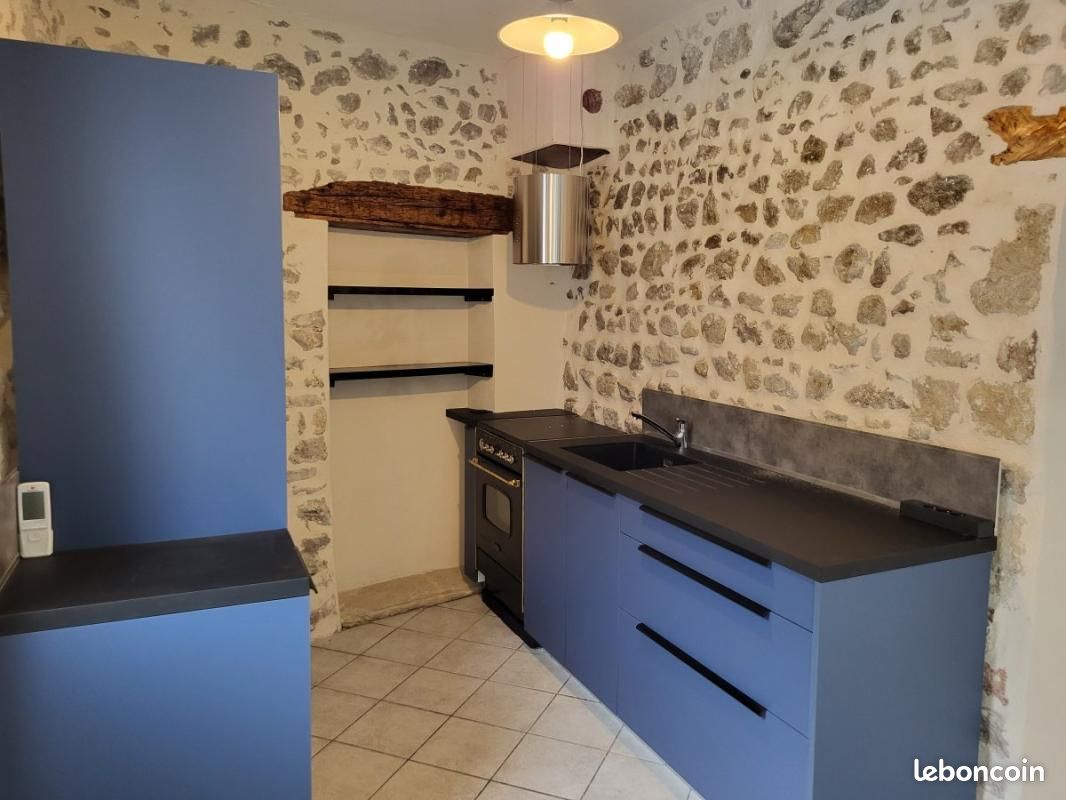 Appartement 2 pièces 44 m² · à Condrieu · 44 m² · 610 €/mois