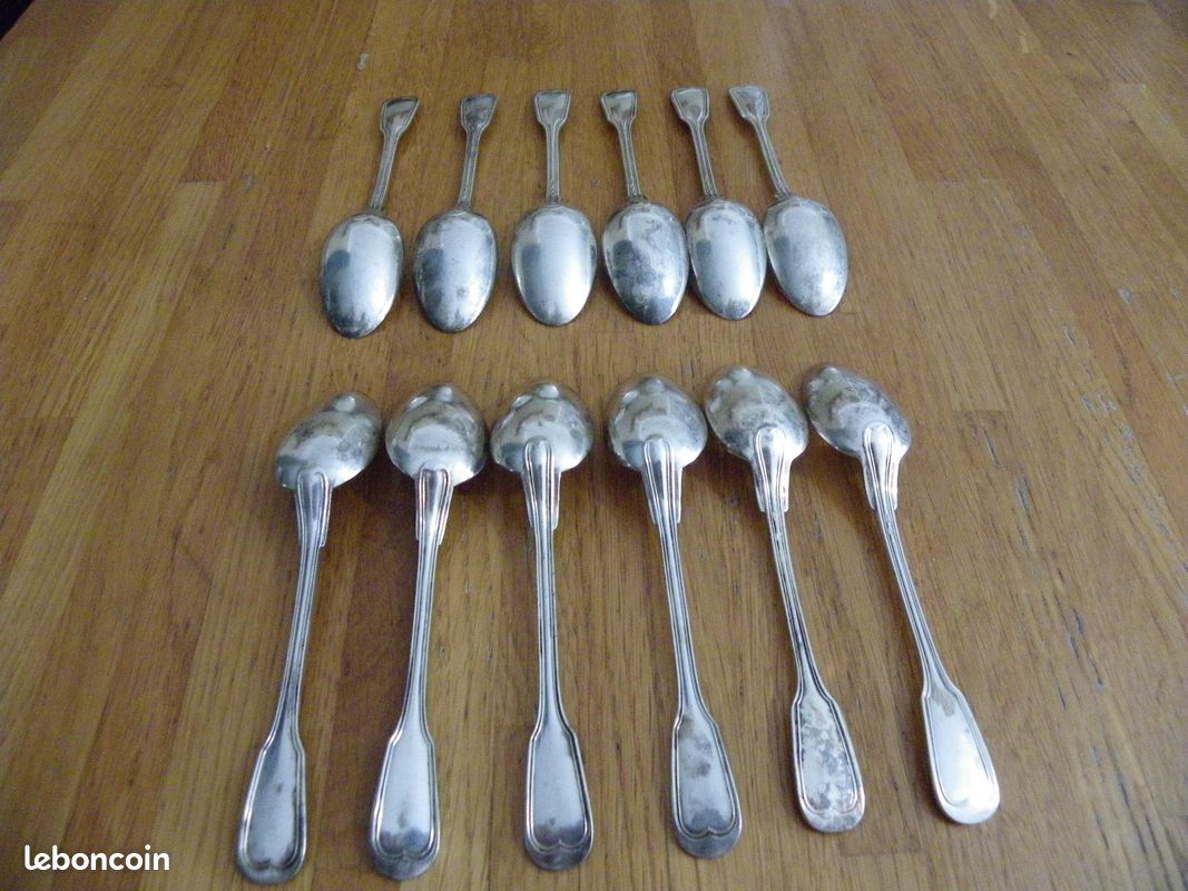12 Cuillères à Soupe SFAM - Modèle Filet / Vieux Paris - Métal Argenté - État Neuf