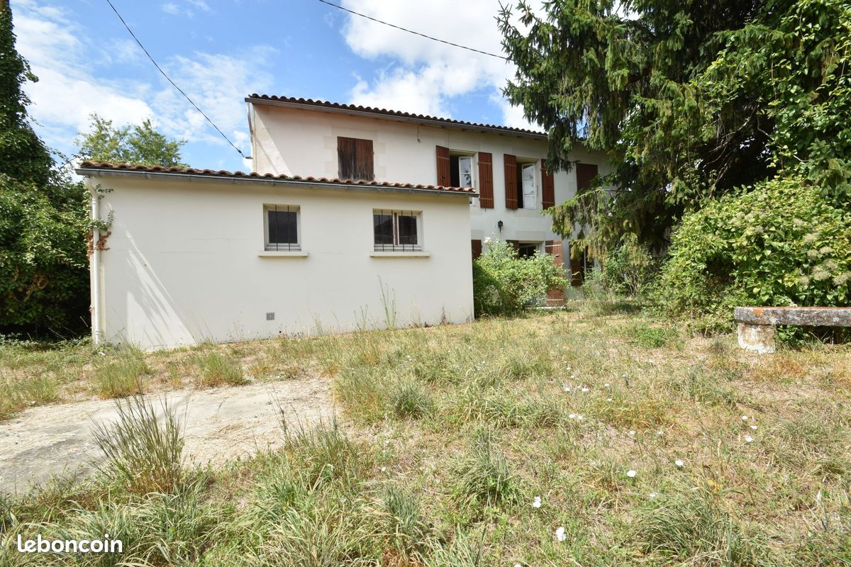 Maison 4 pièces 93 m² · à Tonnay-Charente · 93 m² · 117 100 €