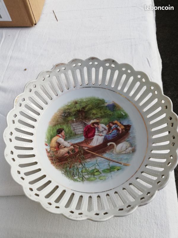 Assiette ancienne ajourée (image 2)