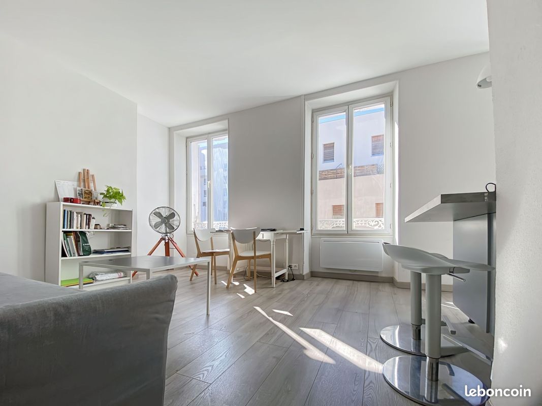 Appartement 2 pièces 37 m² · à Marseille · 37 m² · 599 €