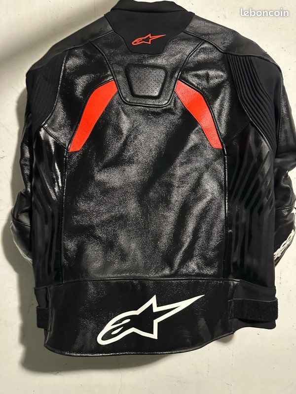 Blouson Moto En Cuir JET Noir – Taille 54, Occasion Très Bon état, Style Vintage
