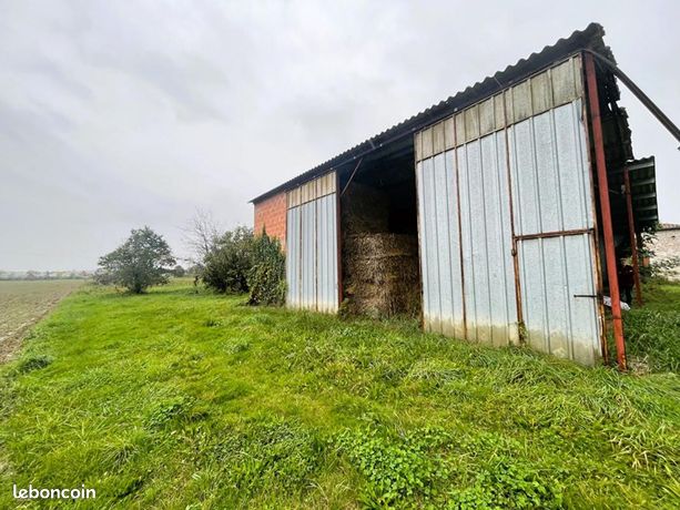 Terrain 3 000 m² Merles