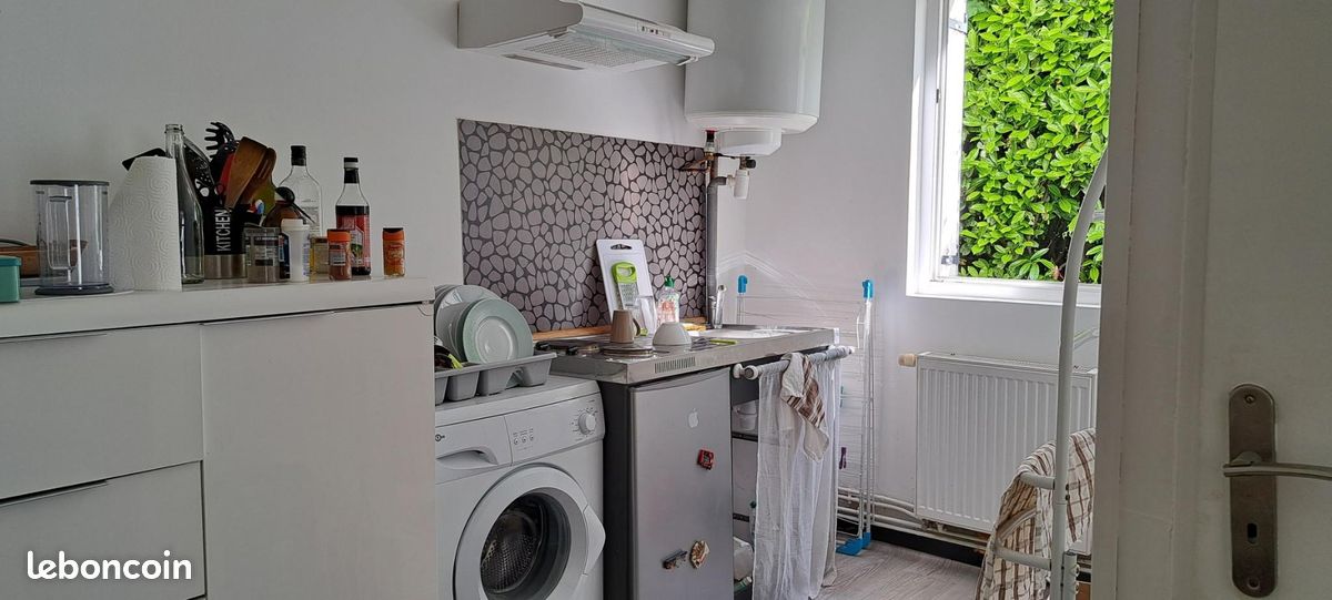 Location petit appartement avec terrasse (image 2)