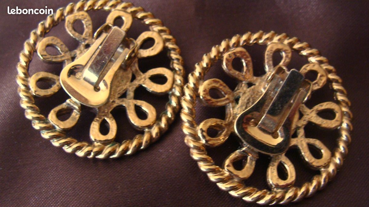 Boucles D'oreilles Clip Vintage Guy Laroche - Dorées, Style Rétro, Parfait état
