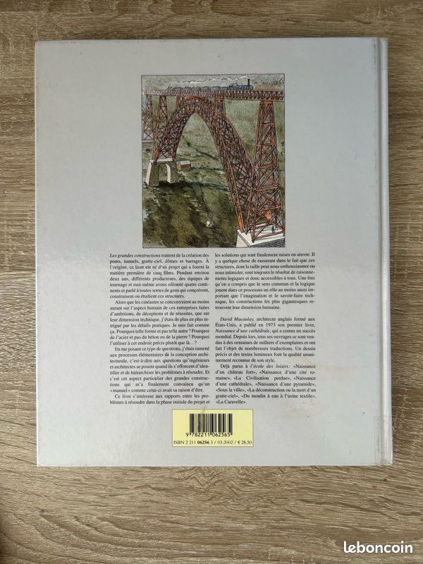 Livre sur l’architecture des grandes constructions (image 2)
