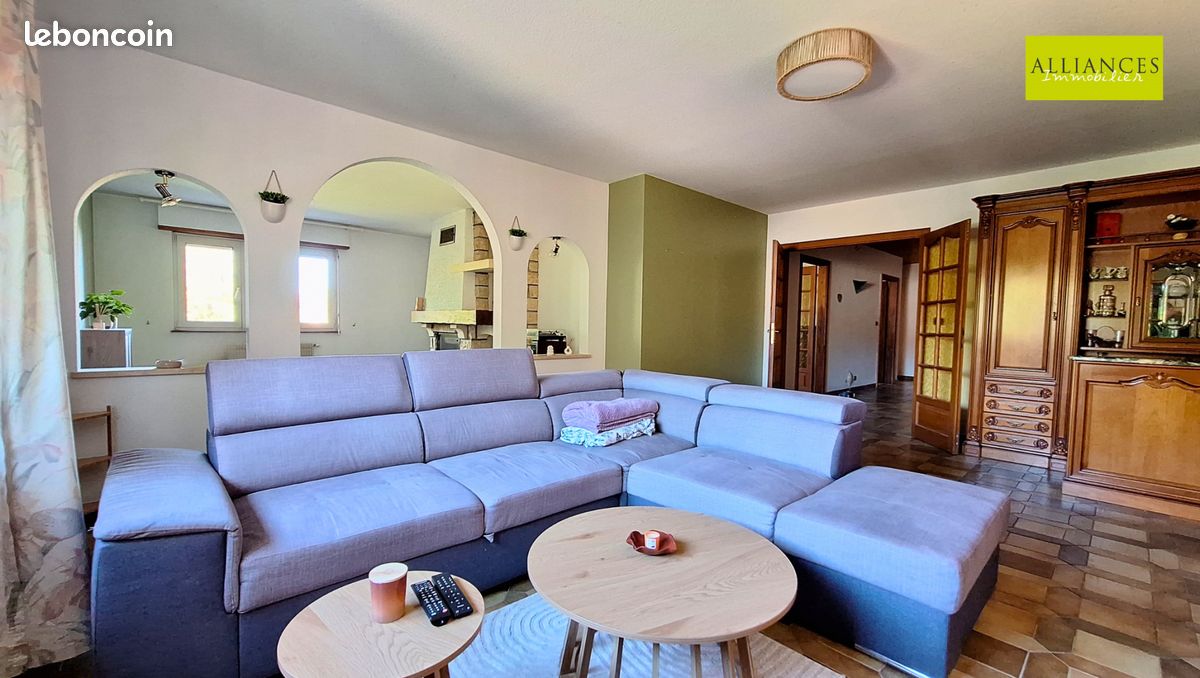 Immeuble 500 m² · à Wittenheim · 500 m² · 418 000 €