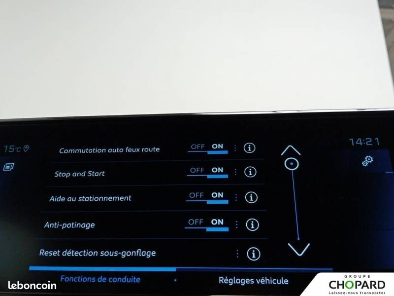 Peugeot 208 PureTech 100 S&S BVM6 GT (image 17)