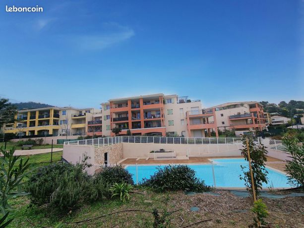 Studio 1 pièce 20 m²