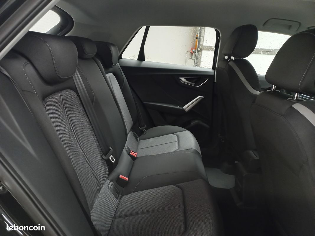 AUDI Q2 35 TFSI 150 S tronic 7 S line (image 38)