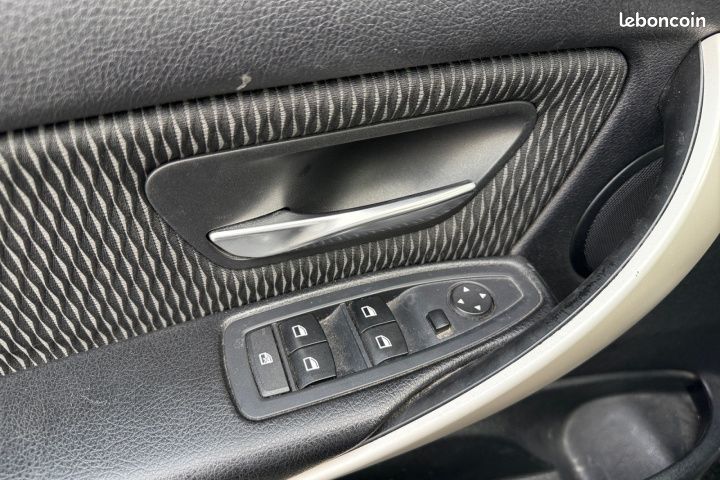 BMW SERIE 3 316d 116ch LOUNGE / GARANTIE / FULL ENTRETIEN BMW / 4 PNEUS OK / CHAINE DE DISTRI OK / EMBRAYAGE OK (image 19)