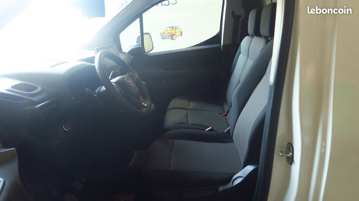 OPEL Combo E Cargo L1H1 1.5 CDTI 16V BVM6 S&S 102 cv Gps+ 3 place 12 mois de gaantie (image 5)