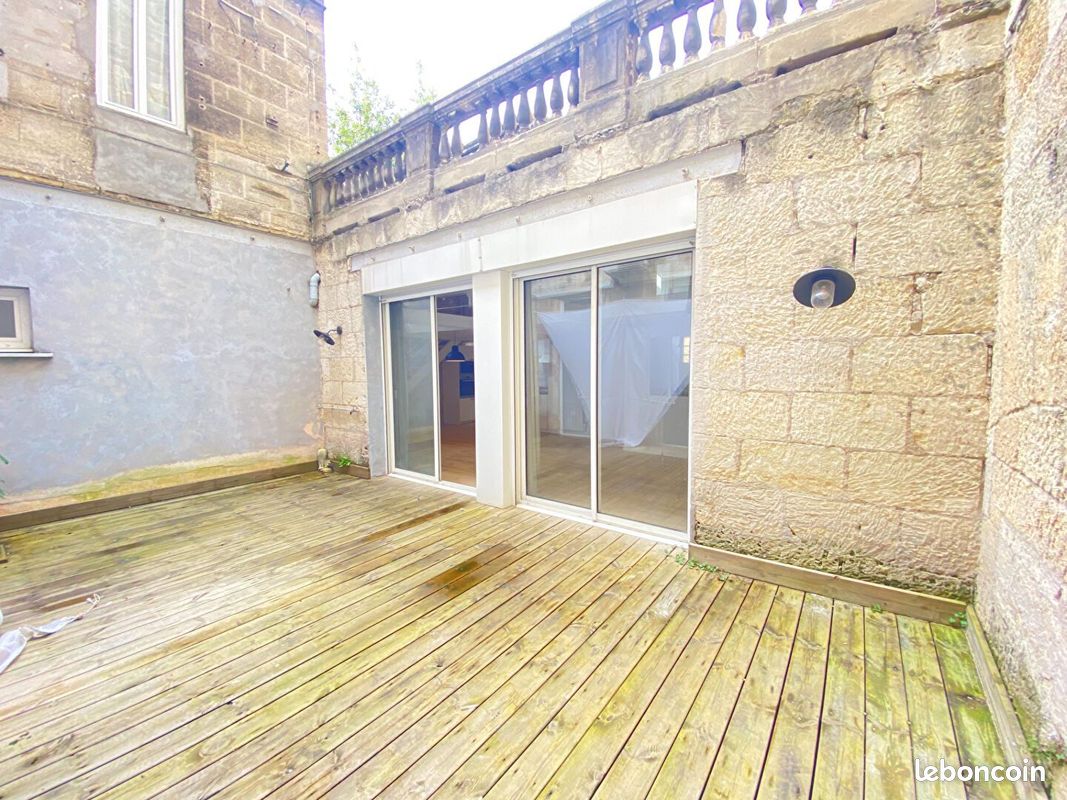 Loft 3 pièces 93 m² - Bordeaux 33000 (image principale 8)
