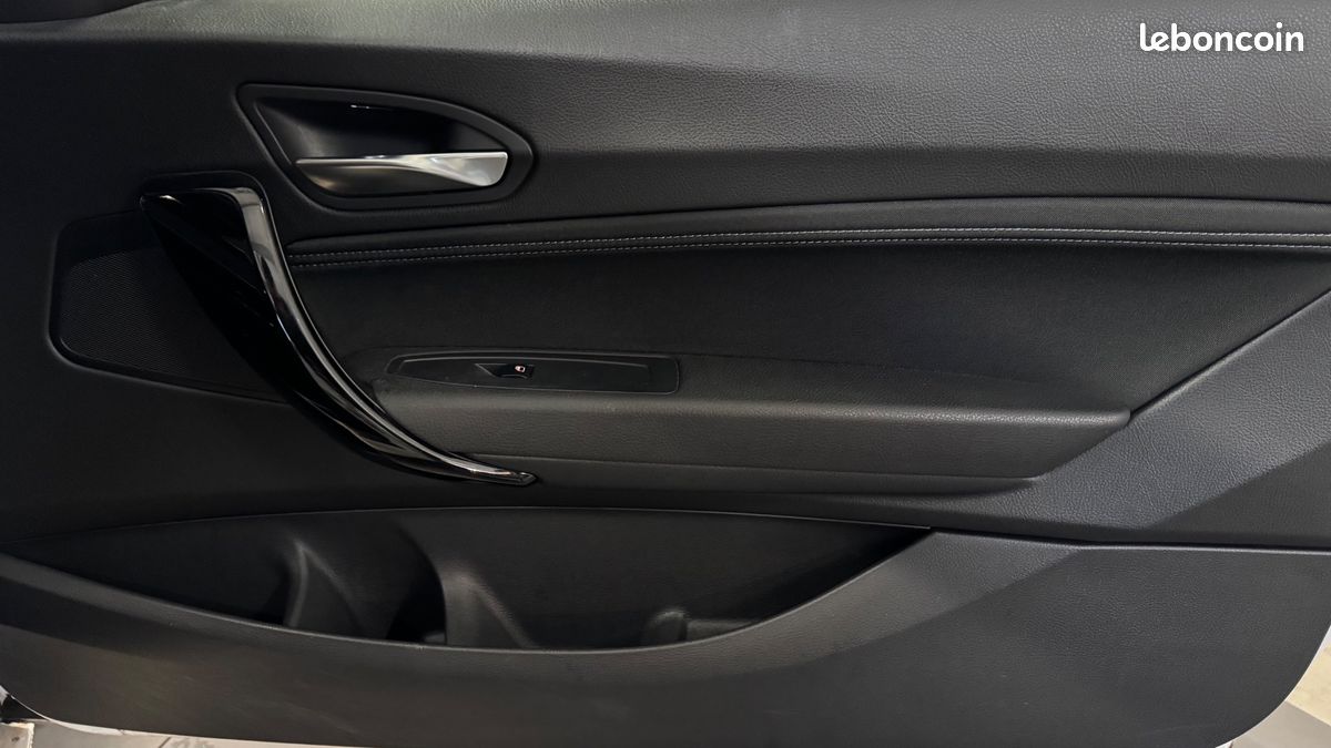 BMW SERIE 1 F21 1.5 116 D 115ch SPORT BVA - TO - CAMERA - 1ERE MAIN - ENTR. BMW (image 21)