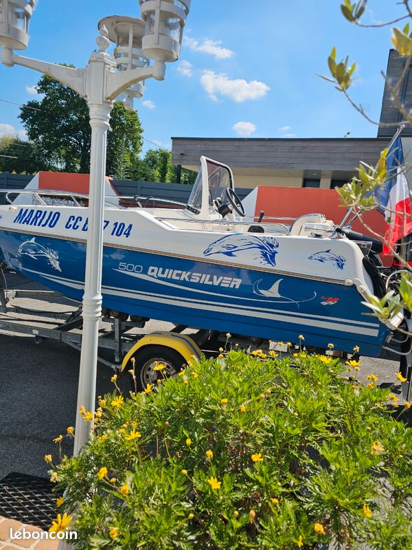 Bateau quiksilver (image 1)
