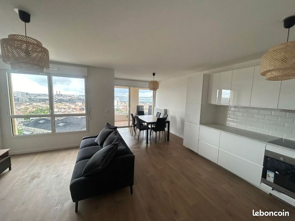 Appartement 4 pièces 84 m² · à Bordeaux · 84 m² · 1 520 €/mois