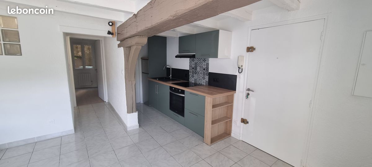 Appartement 2 pièces 34 m² · à Blois · 34 m² · 585 €