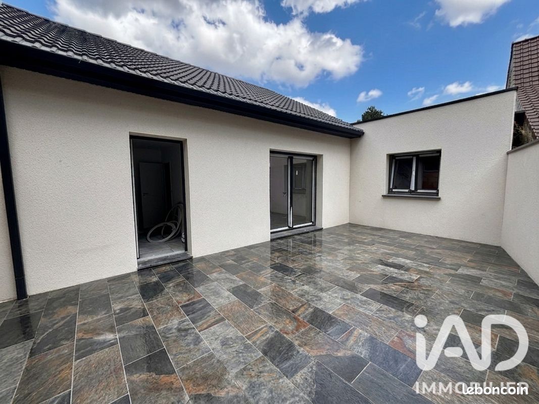 Maison 4 pièces 124 m² · à Longuenesse · 124 m² · 299 900 €