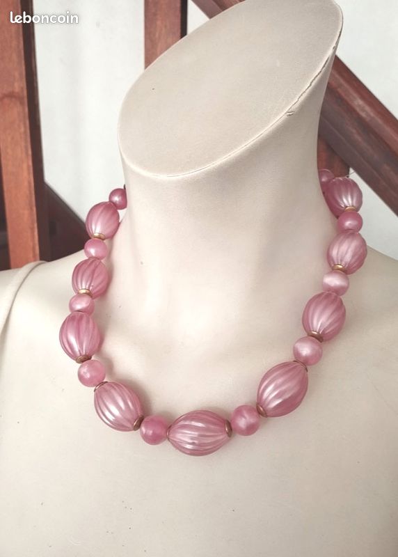 Véritable Collier De Corail Rose – Perles Vintage – Bon état