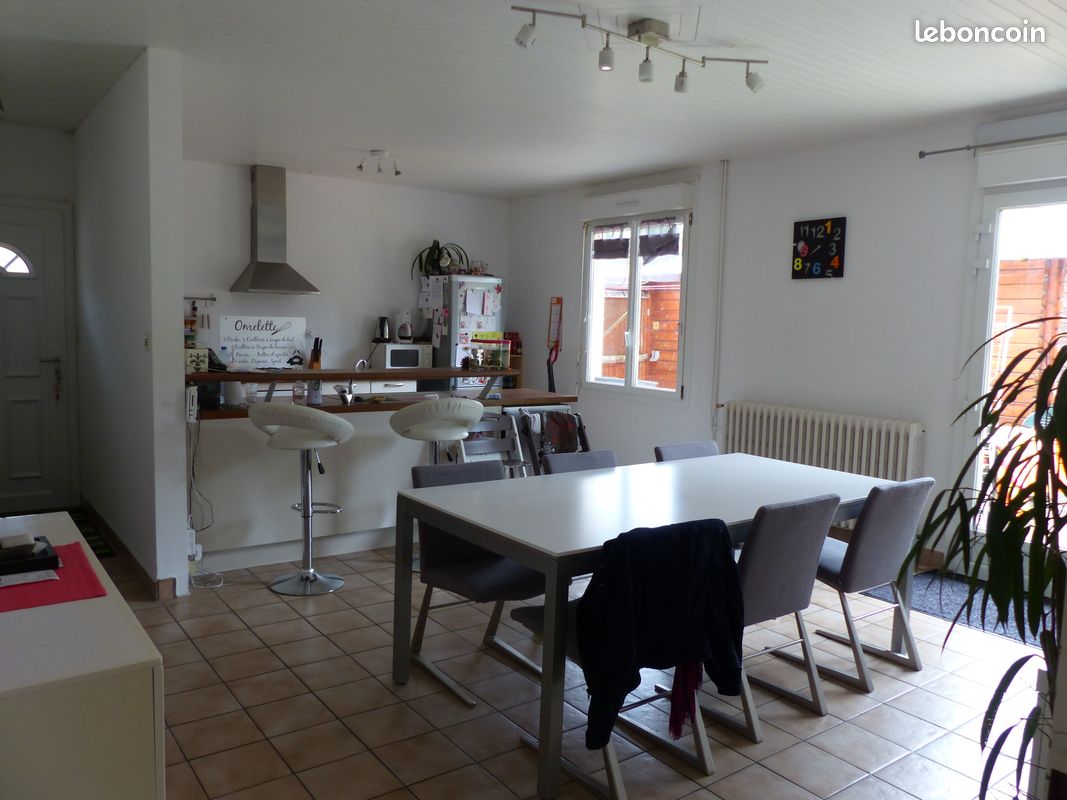 Maison 4 pièces 110 m² · à Orgères · 110 m² · 800 €/mois