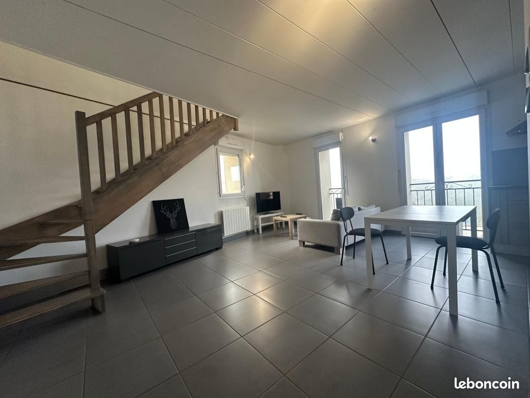 Appartement 3 pièces 63 m² · à Lentilly · 63 m² · 820 €/mois