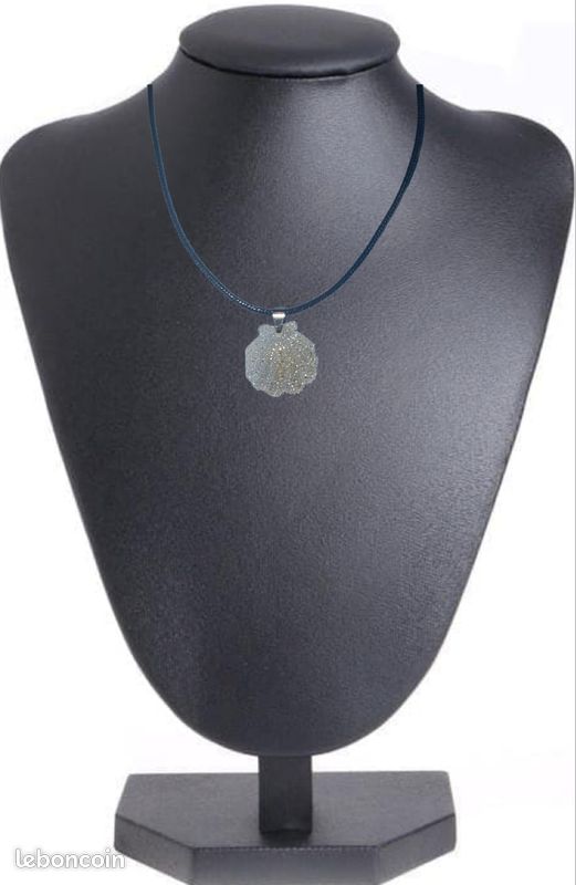 Collier coquillage (image 2)