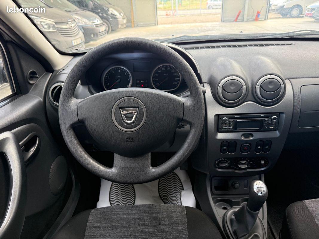 DACIA DUSTER 1.5dci 90 1ere main excellent etat faible kilometrage (image 9)