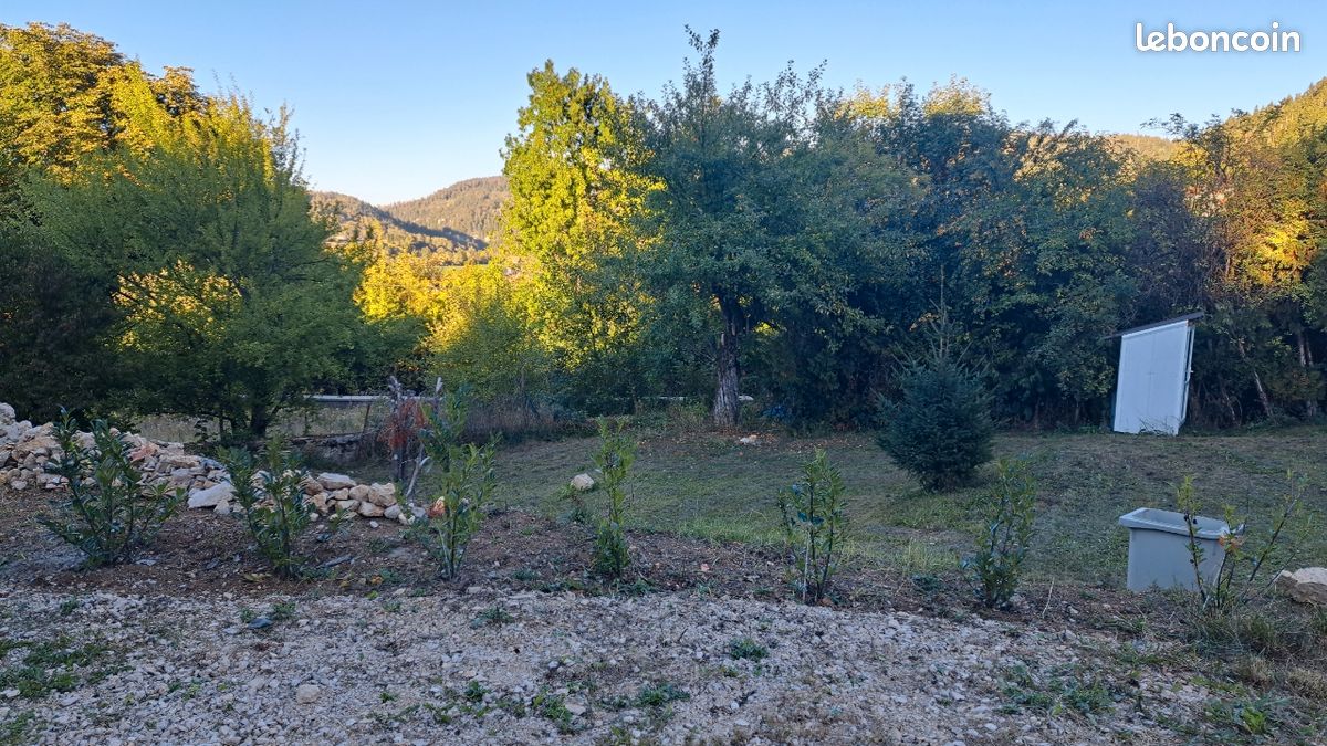Appartement 1 pièce 57 m² · à Villers-le-Lac · 57 m² · 1 050 €/mois