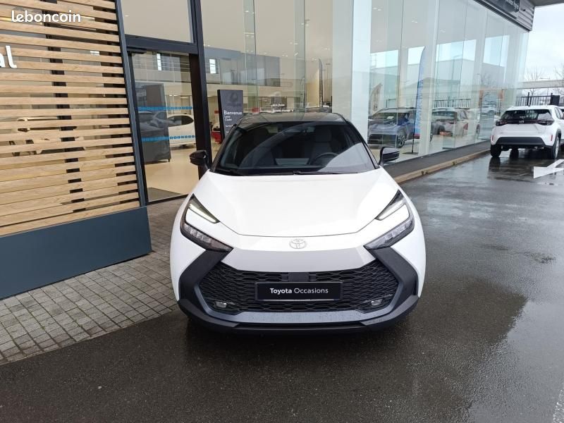 Toyota C-HR 1.8 Hybride 140ch Graphic MY26 (image 7)