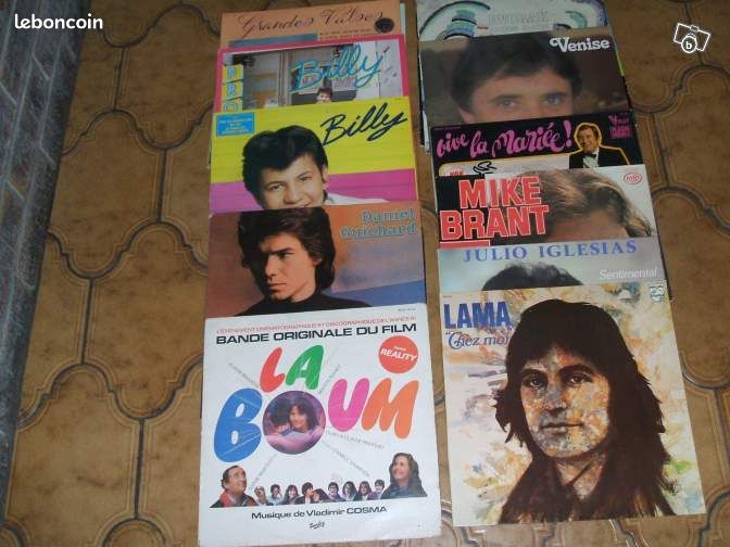 Lot de 13 disques 33 tours divers ann:52 (image 1)