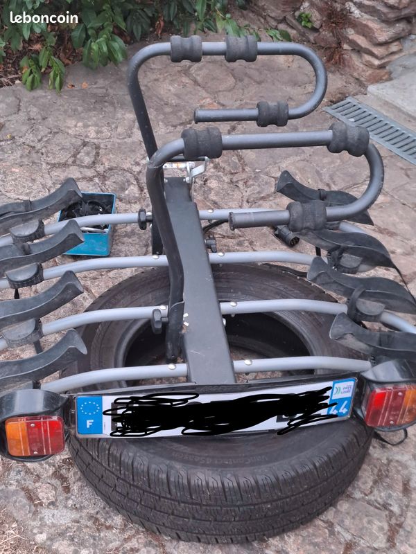 Vends porte 4 vélos mottez (image 1)