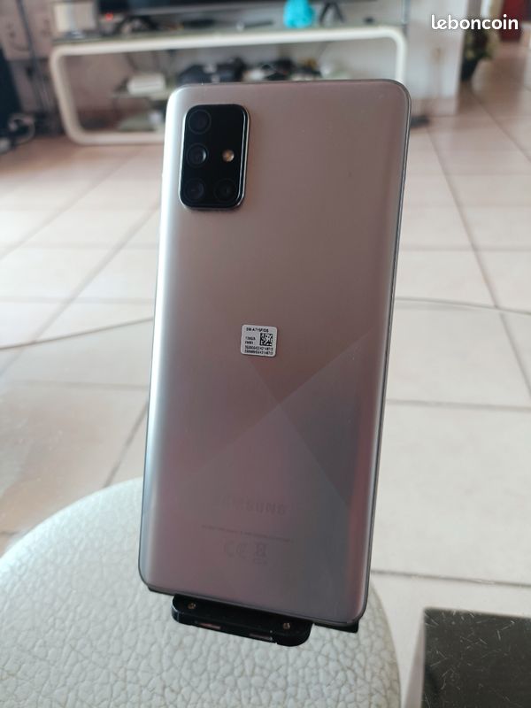 Samung Galaxy A71 (image 4)