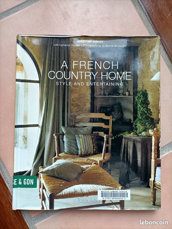 Livre Jocelyne Sibuet A French country home (image 1)
