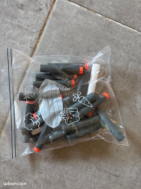 Lot de jeu , nerf , jouet super héros , (image 3)