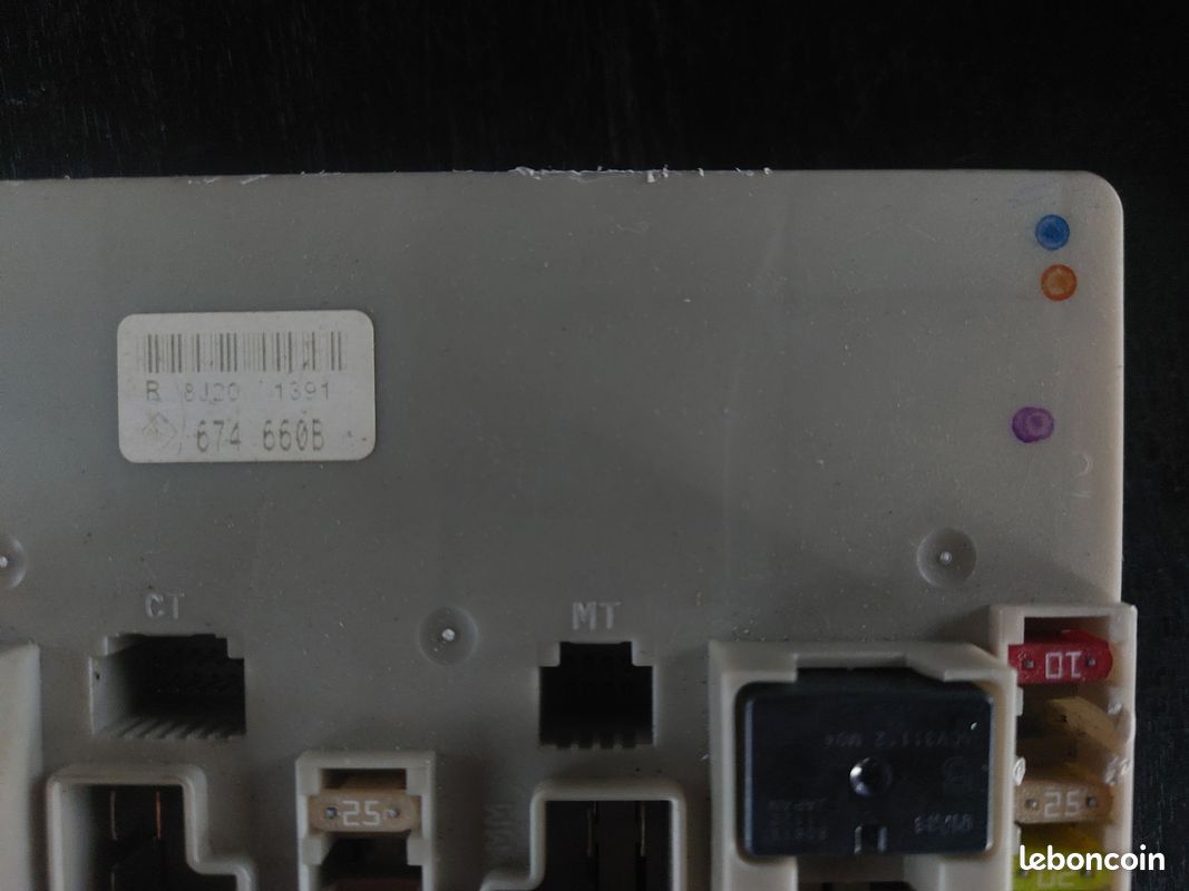 Boitier UPC Clio3/Modus - 674 660B - bleu-orange-violet (image 2)