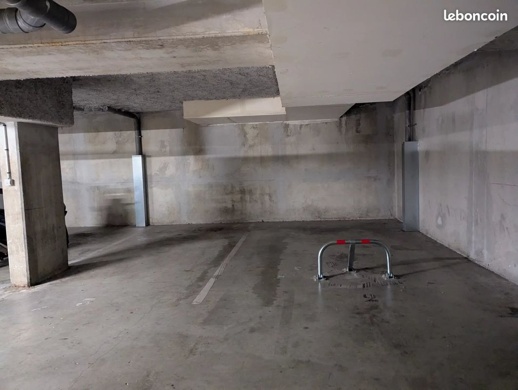 Parking/box Toulouse · 20 000 €