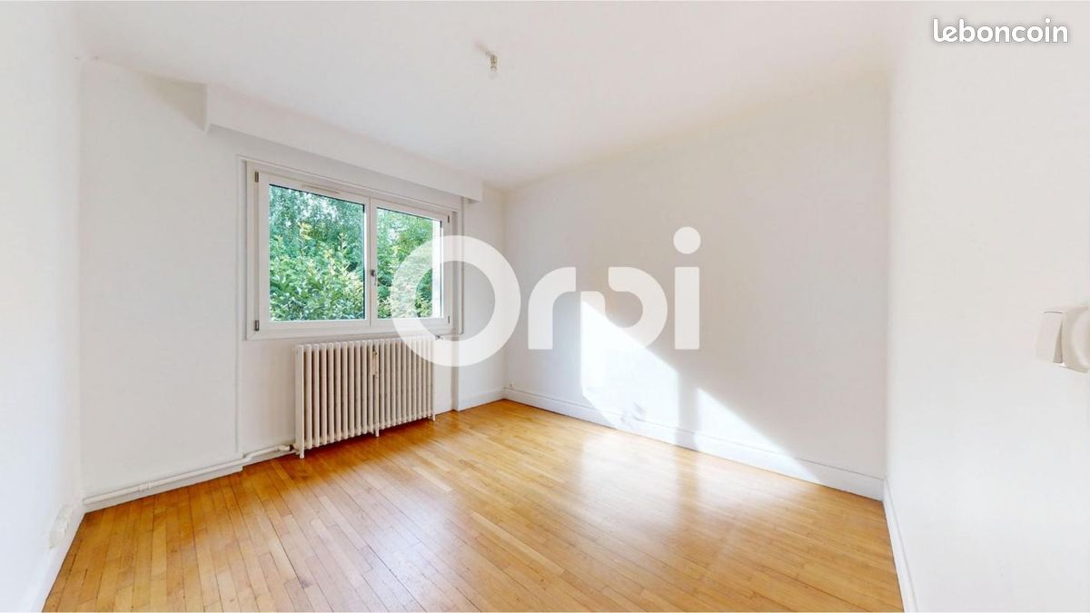 Maison a louer bron - 5 pièce(s) - 169 m2 - Surfyn