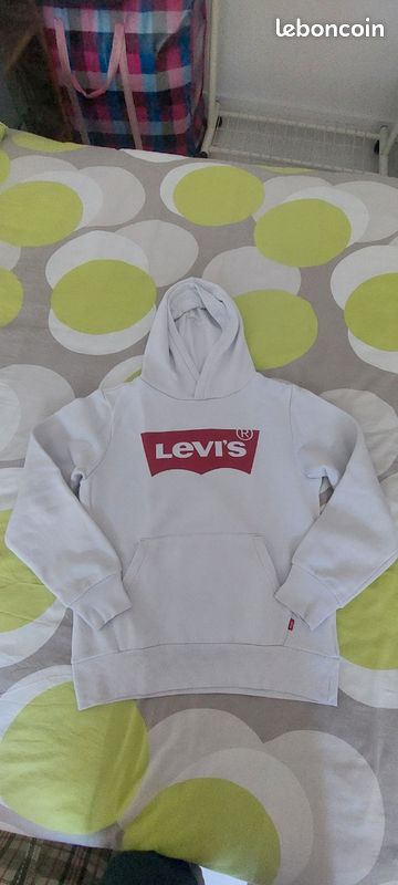 Sweat Levi's (image 1)