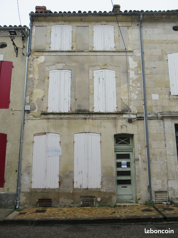 Maison 5 pièces 149 m² · à Nérac · 149 m² · 140 000 €