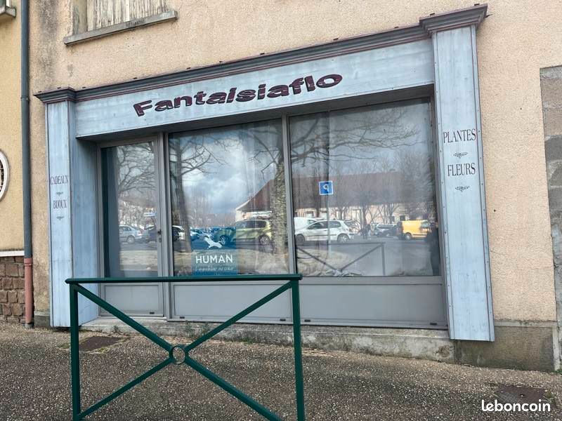 Maison 3 pièces 82 m² · à Magnac-Laval · 82 m² · 40 000 €