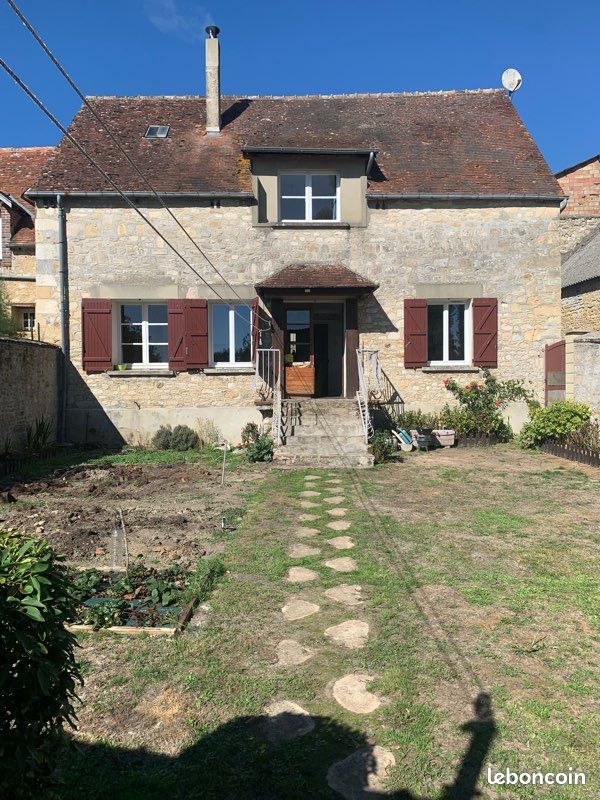 Maison 5 pièces 124 m² · à Merlerault-le-Pin · 124 m² · 85 000 €