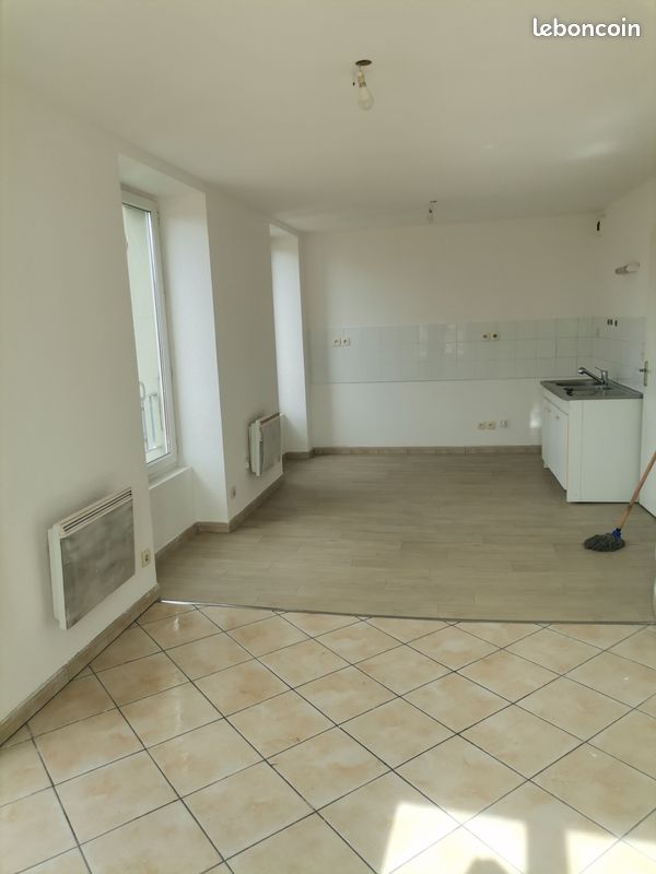 Appartement 1 pièce 27 m² · à Voiron · 27 m² · 68 000 €