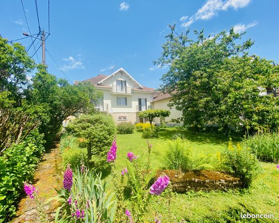 Maison 6 pièces 140 m²