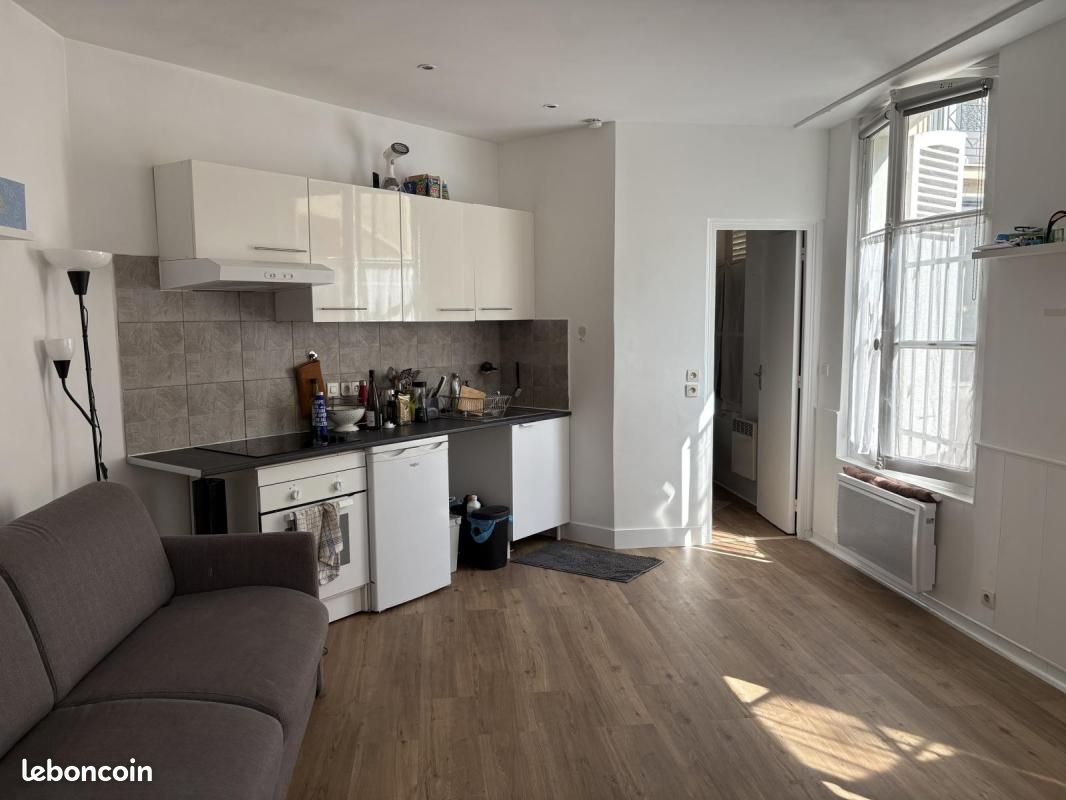 Appartement 1 pièce 23 m² · à Paris · 23 m² · 1 131 €