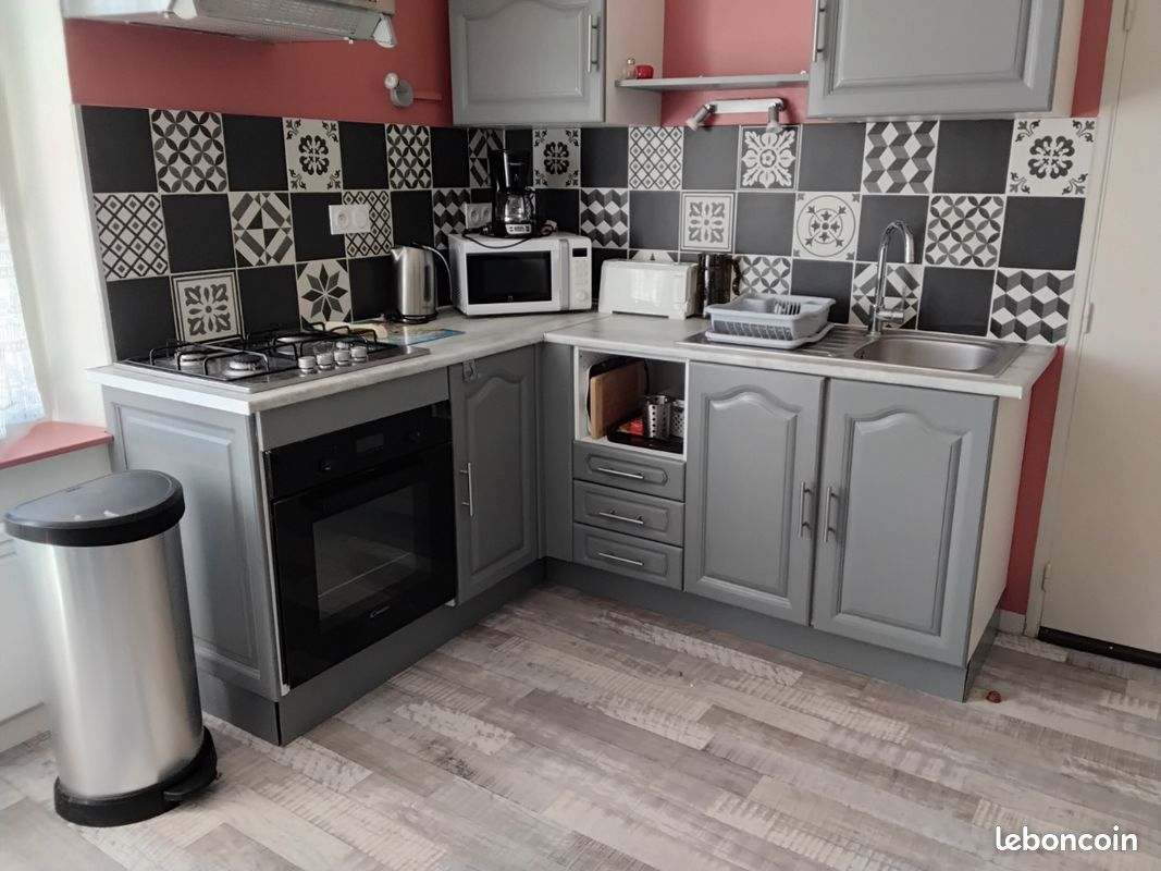 Appartement 2 pièces 22 m² · à Saint-Chély-d'Apcher · 22 m² · 360 €/mois