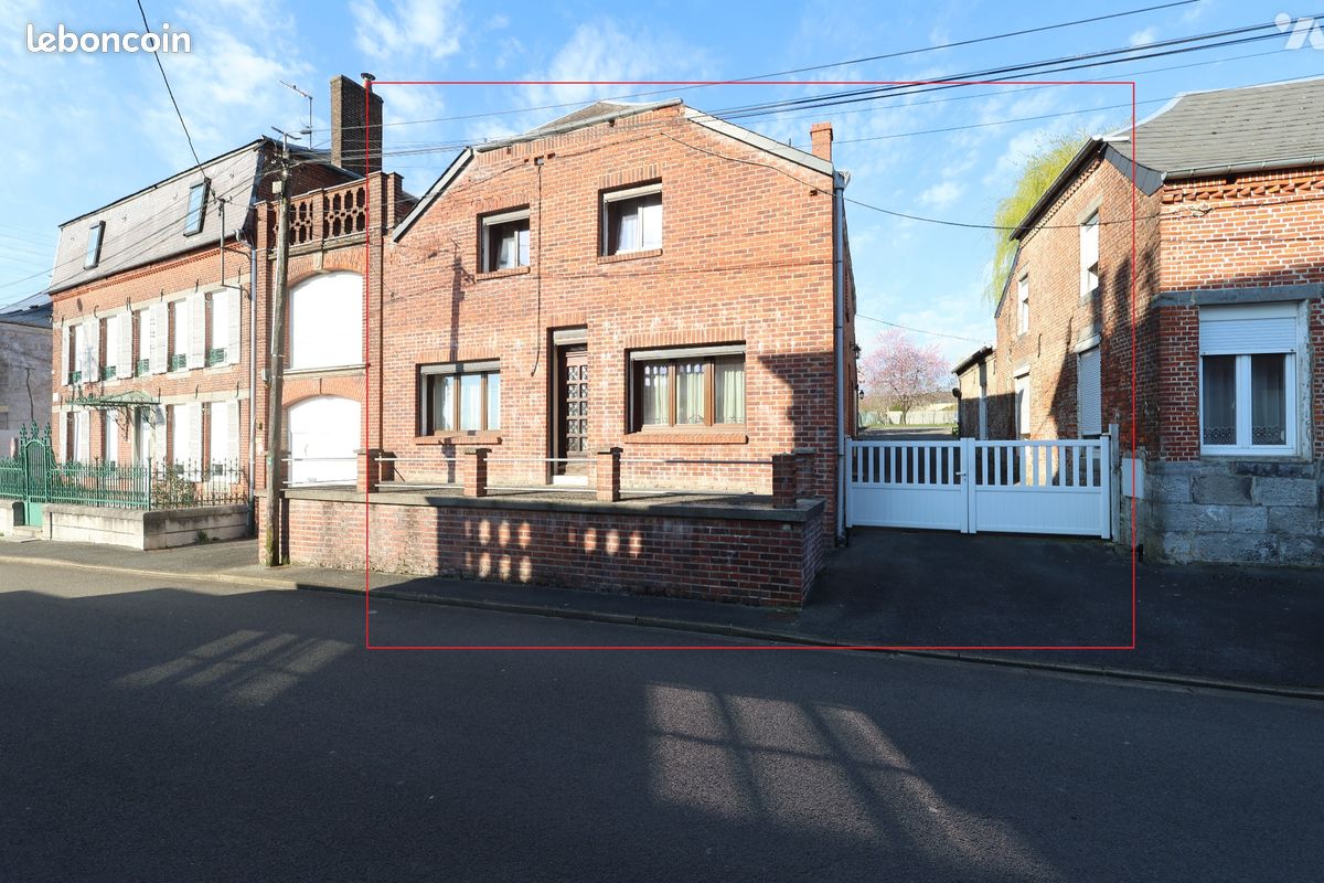 Maison 6 pièces 126 m² · à Wignehies · 126 m² · 136 000 €